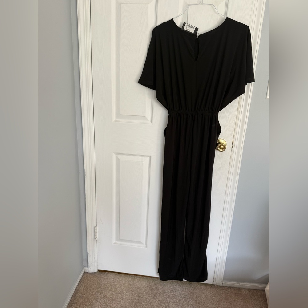 Chic Black Jumpsuit for Women